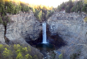 Taughannock Falls, al bonic nort del estat de Nova York